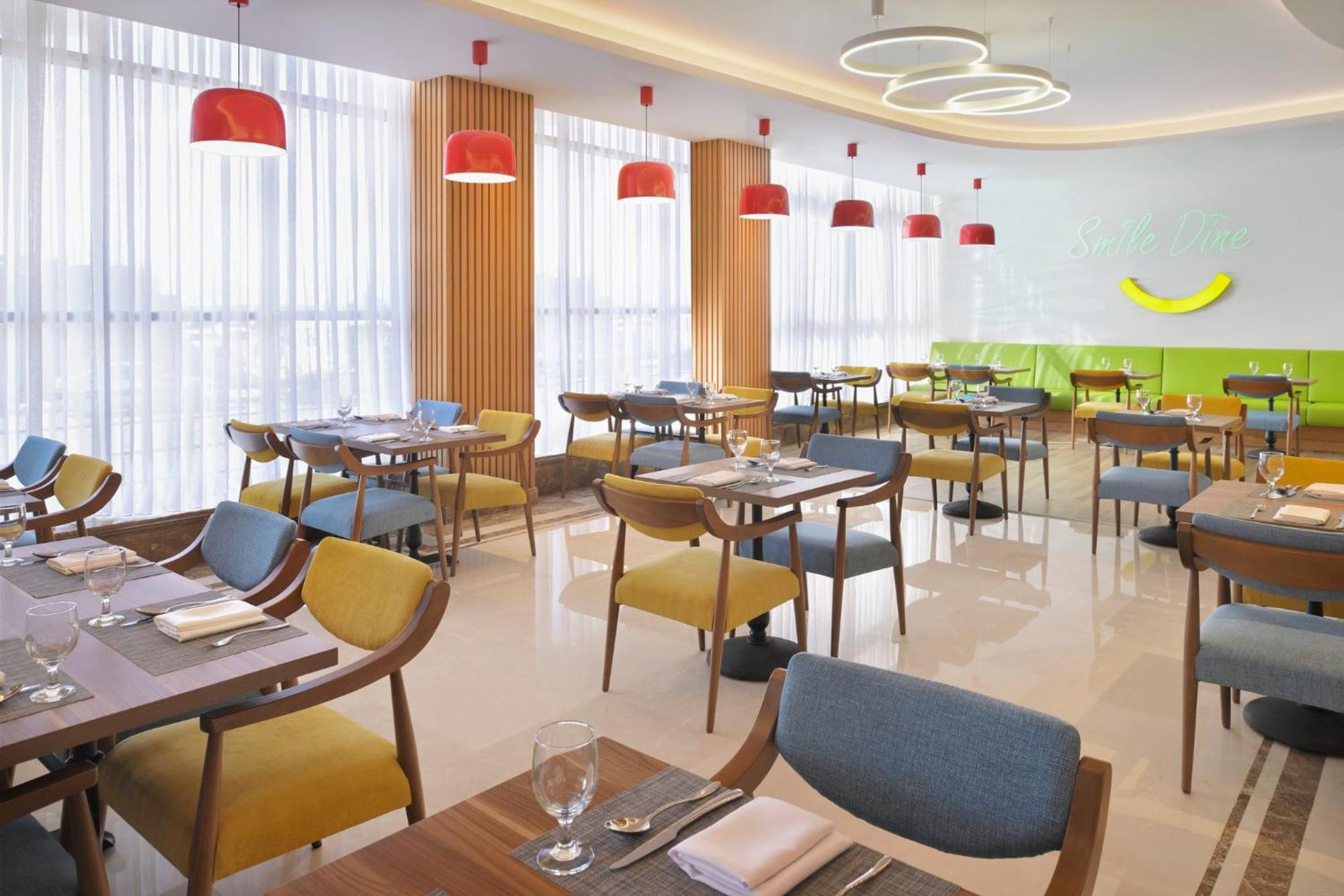 Holiday Inn Jeddah Corniche By Ihg エクステリア 写真
